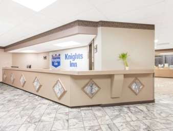 Knights Inn Roanoke Dalaman gambar