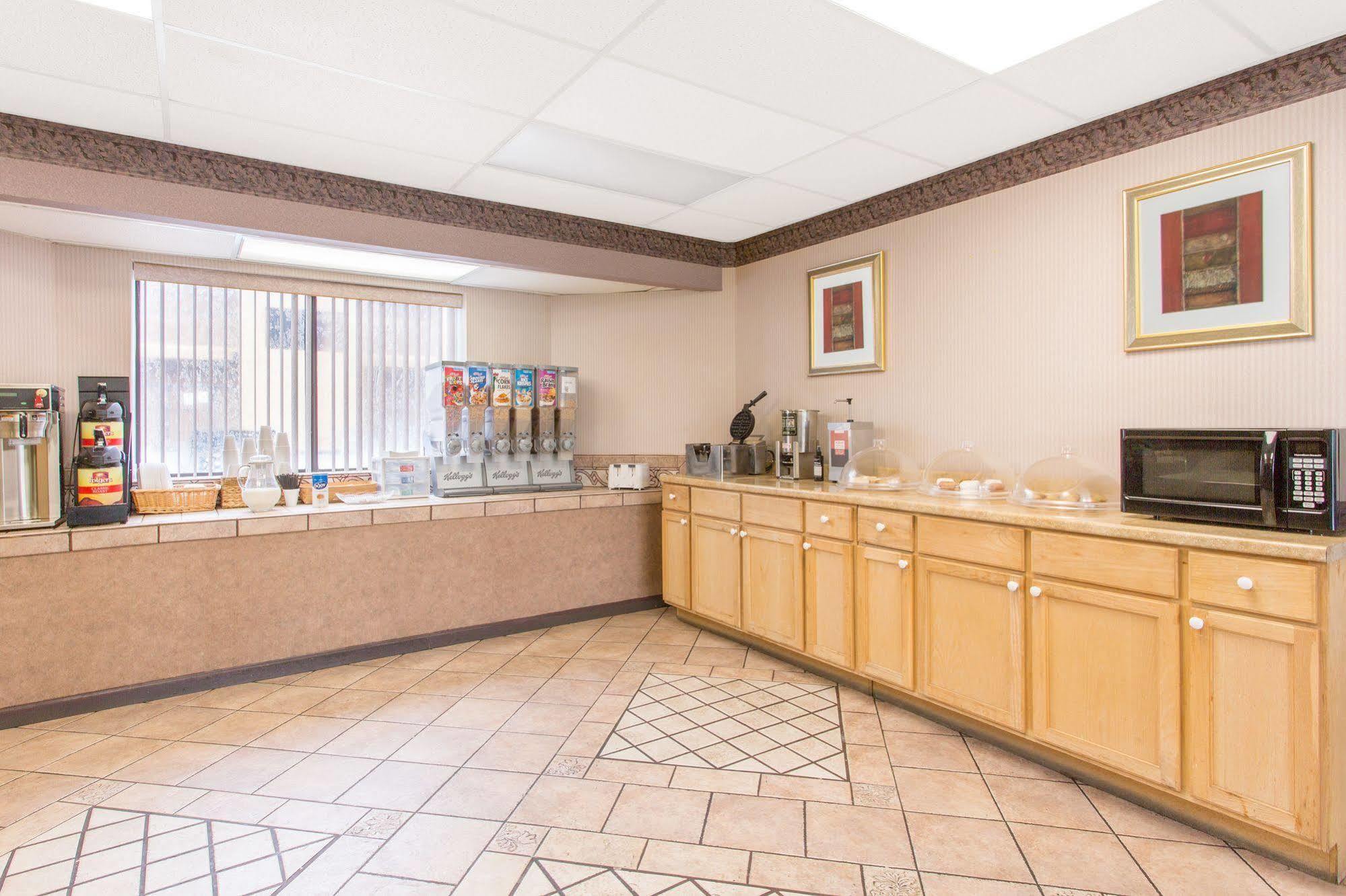 Knights Inn Roanoke Luaran gambar